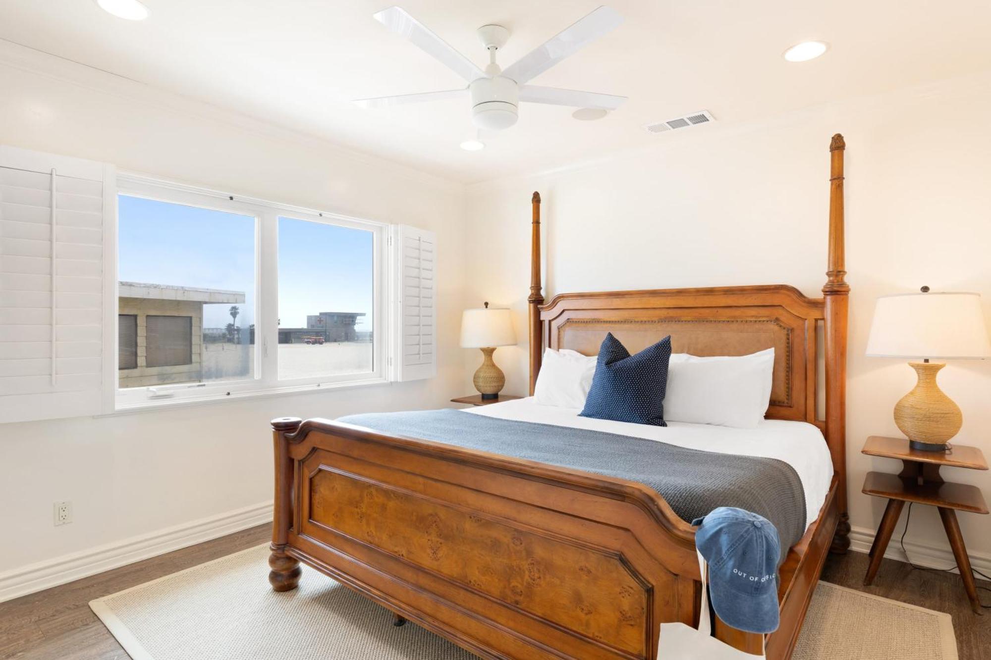 Casa de férias Shoreline By Avantstay Spectacular Beachfront W Fire Pit Pool Table San Diego