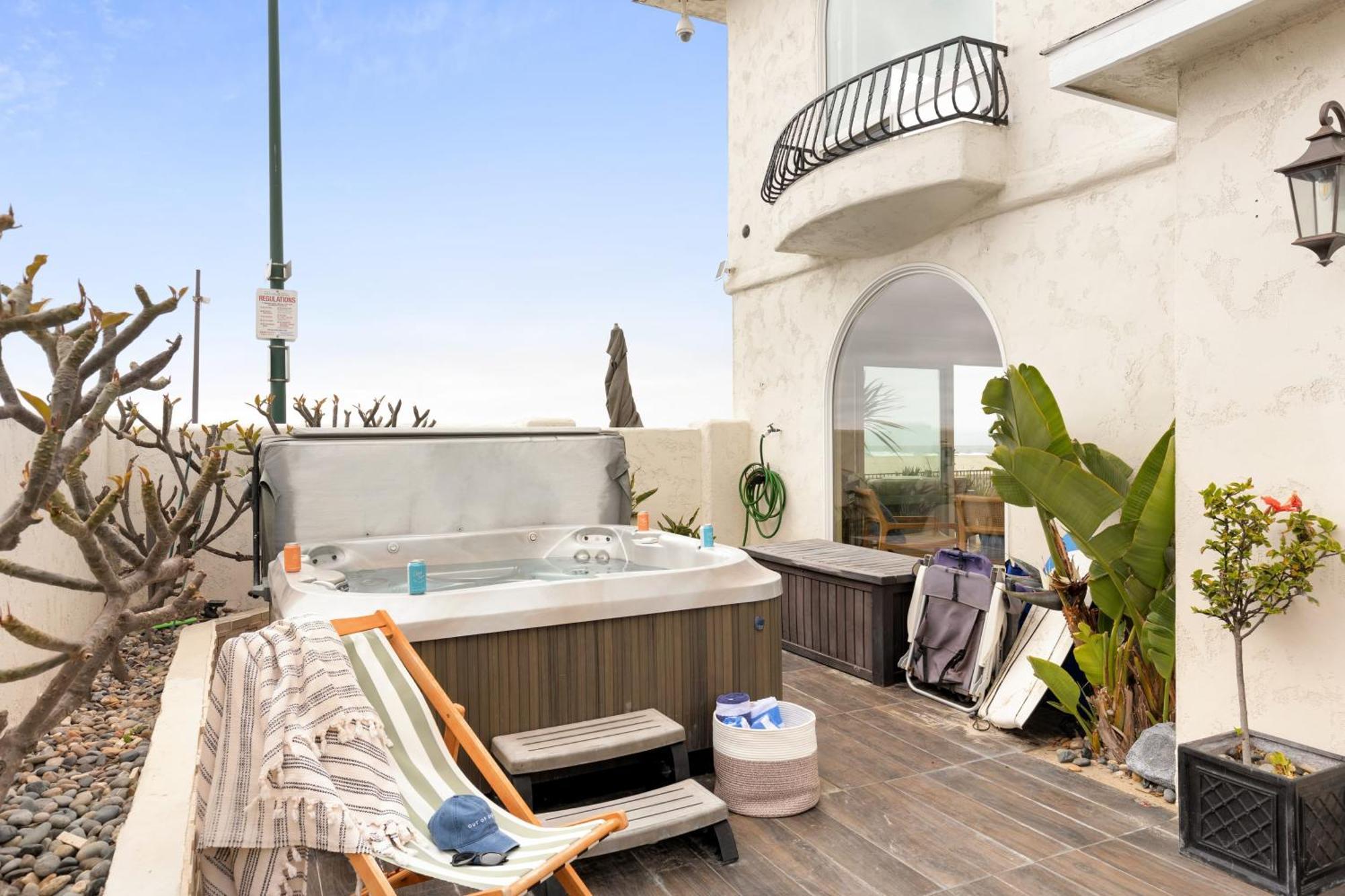 Shoreline By Avantstay Spectacular Beachfront W Fire Pit Pool Table *